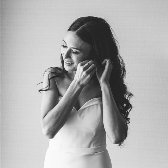 Meet your Posher, Dannielle - Picture 1 of 1